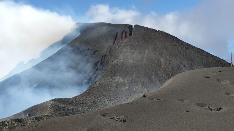 grietas volcán la palma