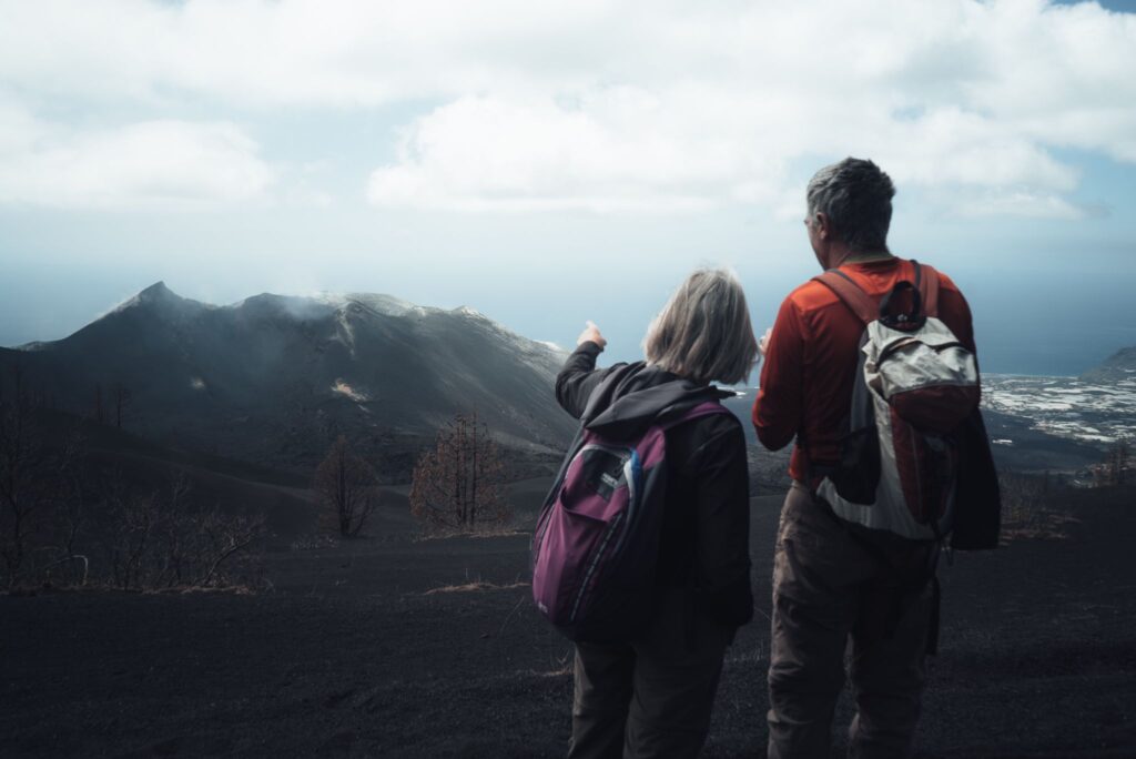 turistas volcán cumbre vieja isla bonita tours