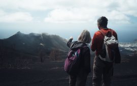 turistas_volcán_cumbre_vieja_isla_bonita_tours turistas volcán cumbre vieja isla bonita tours